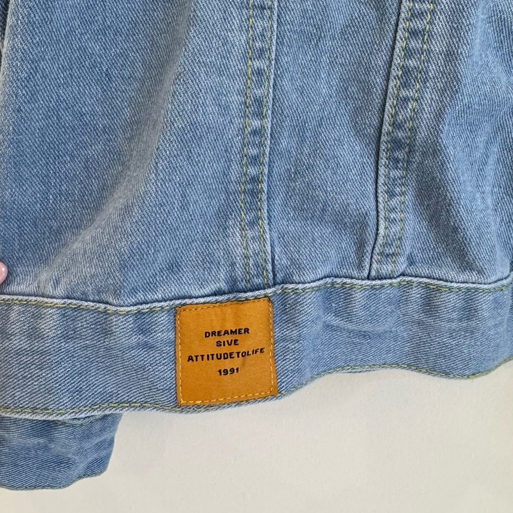 NWT ROMWE Oversized Light Wash Denim Jacket XL - Picture 5 of 7